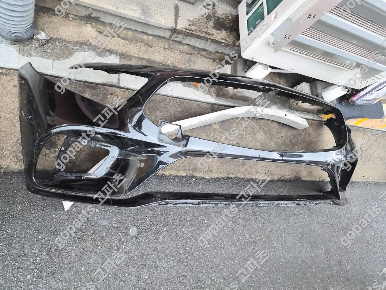 벤츠 CLS클래스 W257 AMG라인 전범퍼 중고 20만원