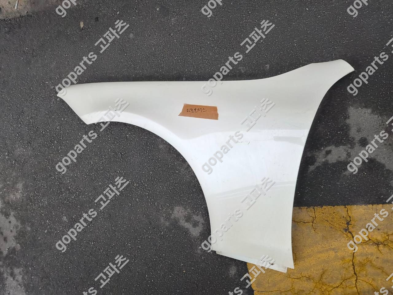 벤츠 CLS W257 운전석 전휀더 상세사진 3