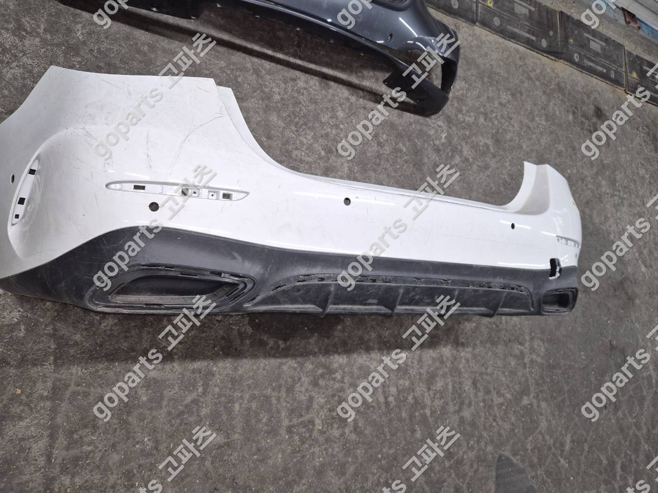 벤츠 E클래스 W214 후범퍼 중고 250,000원