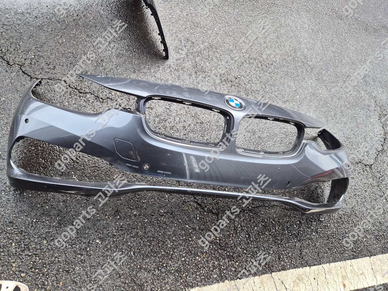 BMW 3시리즈 F30 전범퍼 상세사진 2