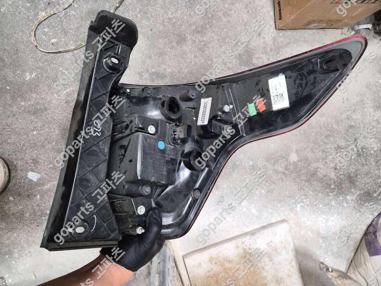 포드 익스플로러 운전석 후미등 상세사진 3