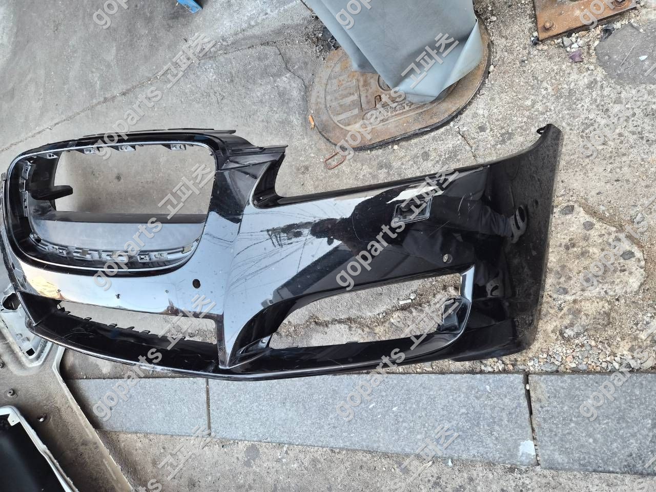 재규어 Xf x250 전범퍼 상세사진 3