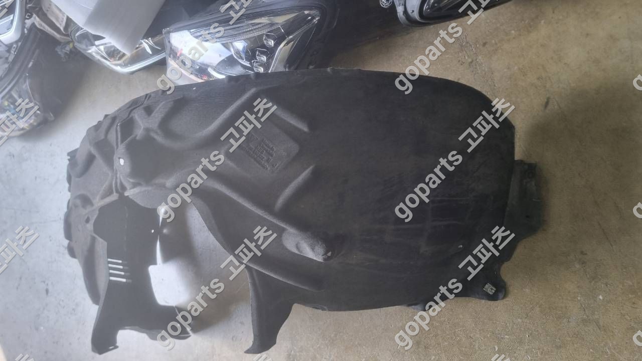 포르쉐 카이엔 9Y0 조수석 앞 휠 가이드 9Y0810972 상세사진 2