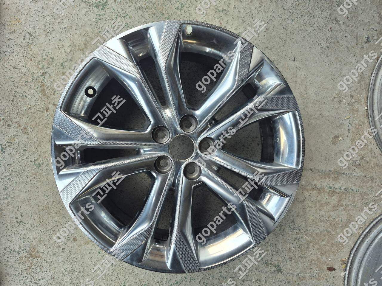 도요타 시에나 휠 바퀴 중고 300,000원