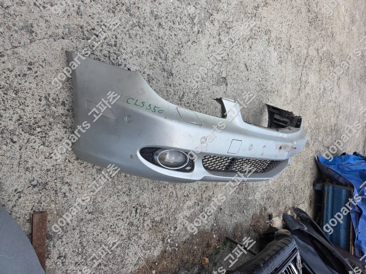 벤츠 CLS W219 후기형 전범퍼 상세사진 3