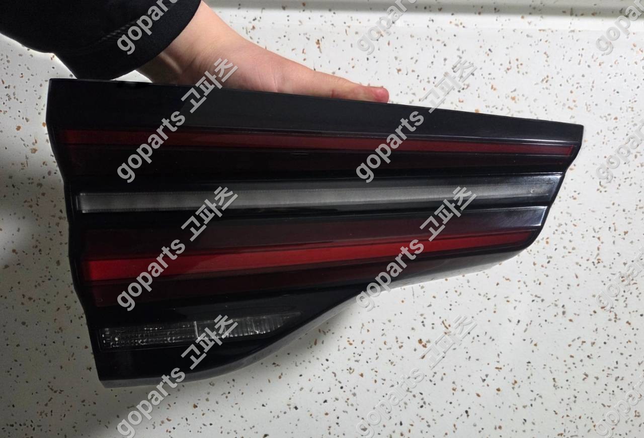 BMW X3 G01 트렁크등 운전석 H3946305110 중고 150,000원