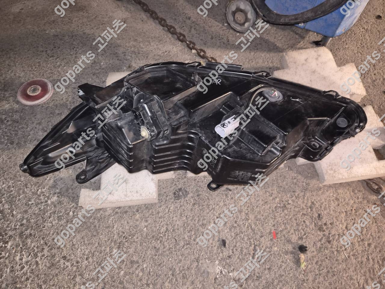 도요타 캠리 2015-2017 조수석 헤드라이트 상세사진 4