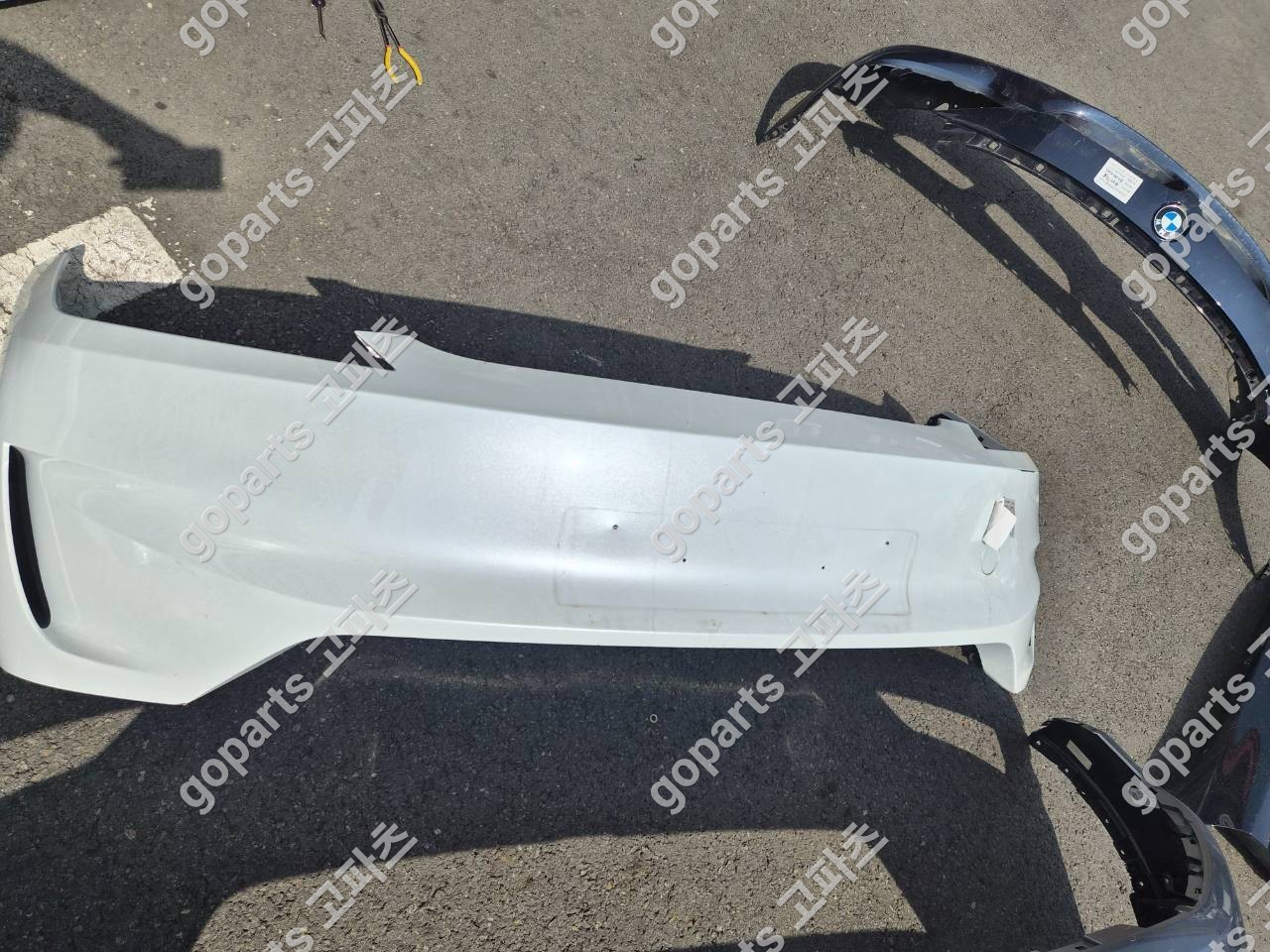 테슬라 모델3 전범퍼 중고 250,000원