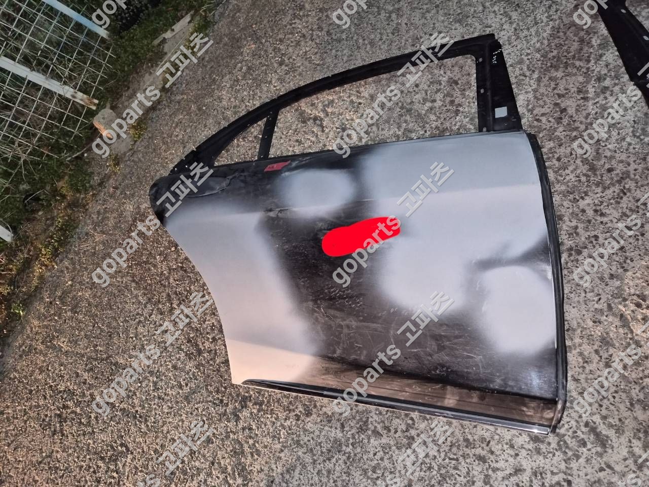 벤츠 W222 S클래스 조수석 뒷문짝 상세사진 2