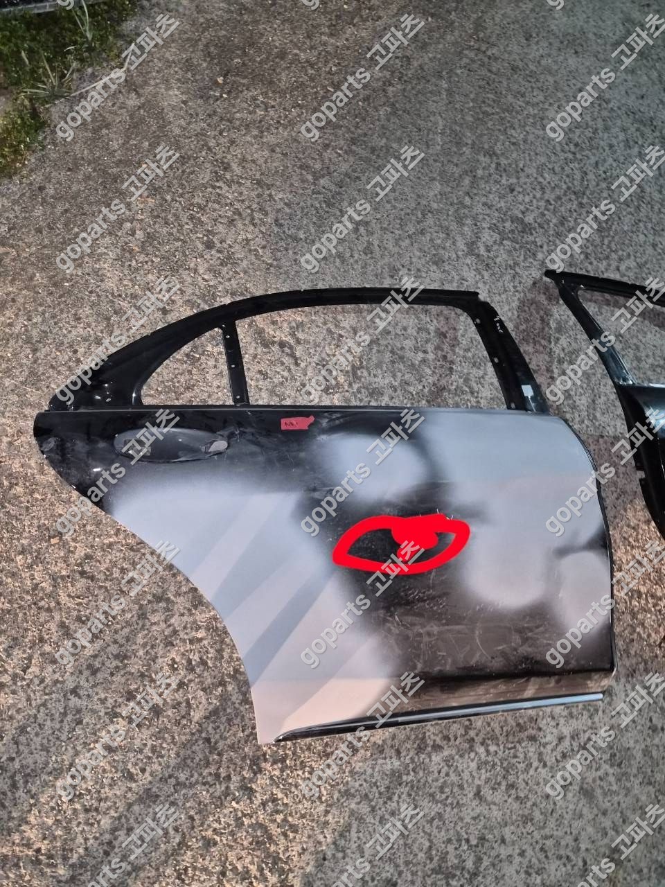 벤츠 W222 S클래스 조수석 뒷문짝 중고 350,000원