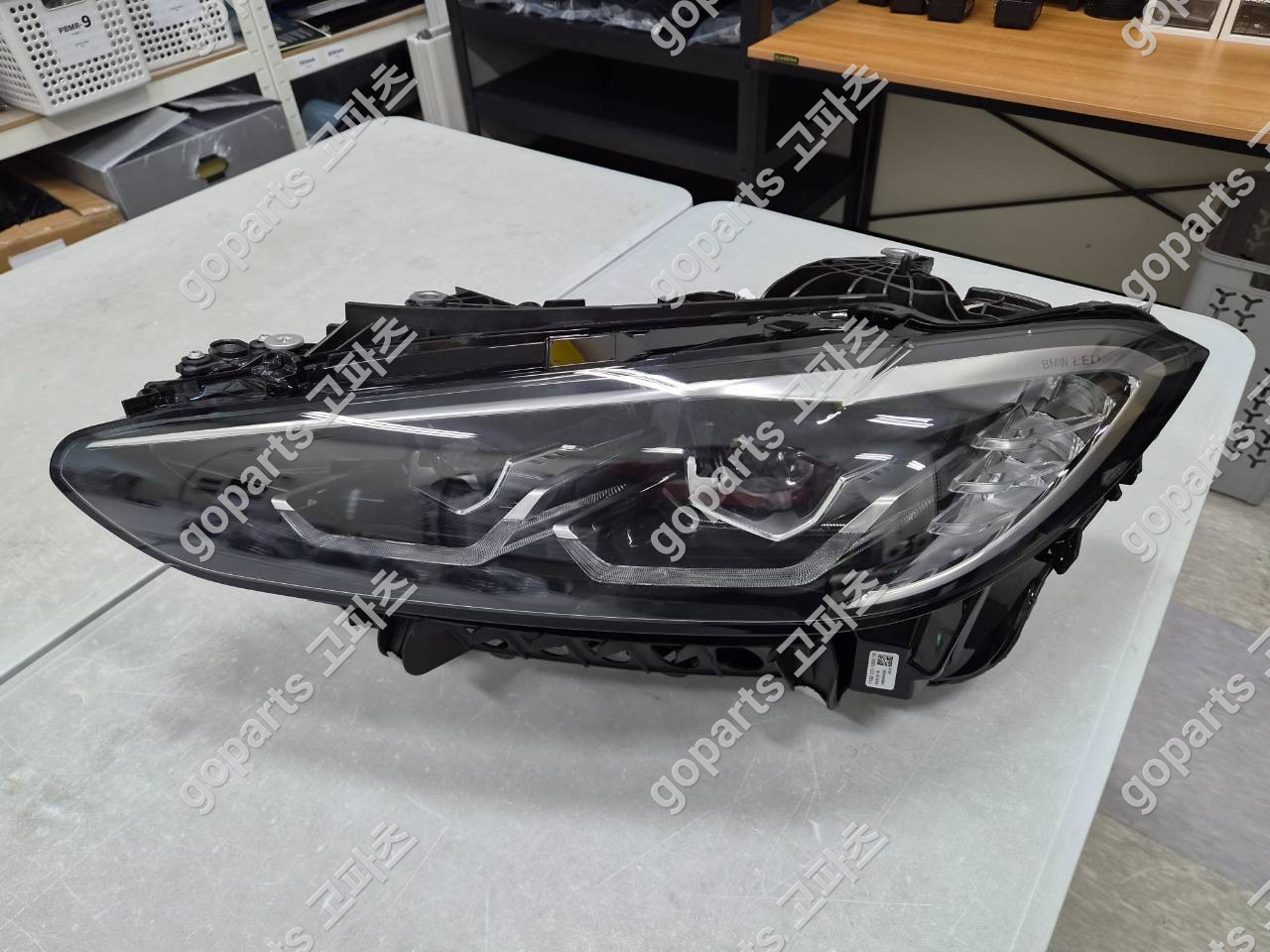 BMW i4 G22 G23 G26 중고 LED 헤드라이트 9851035 650,000원
