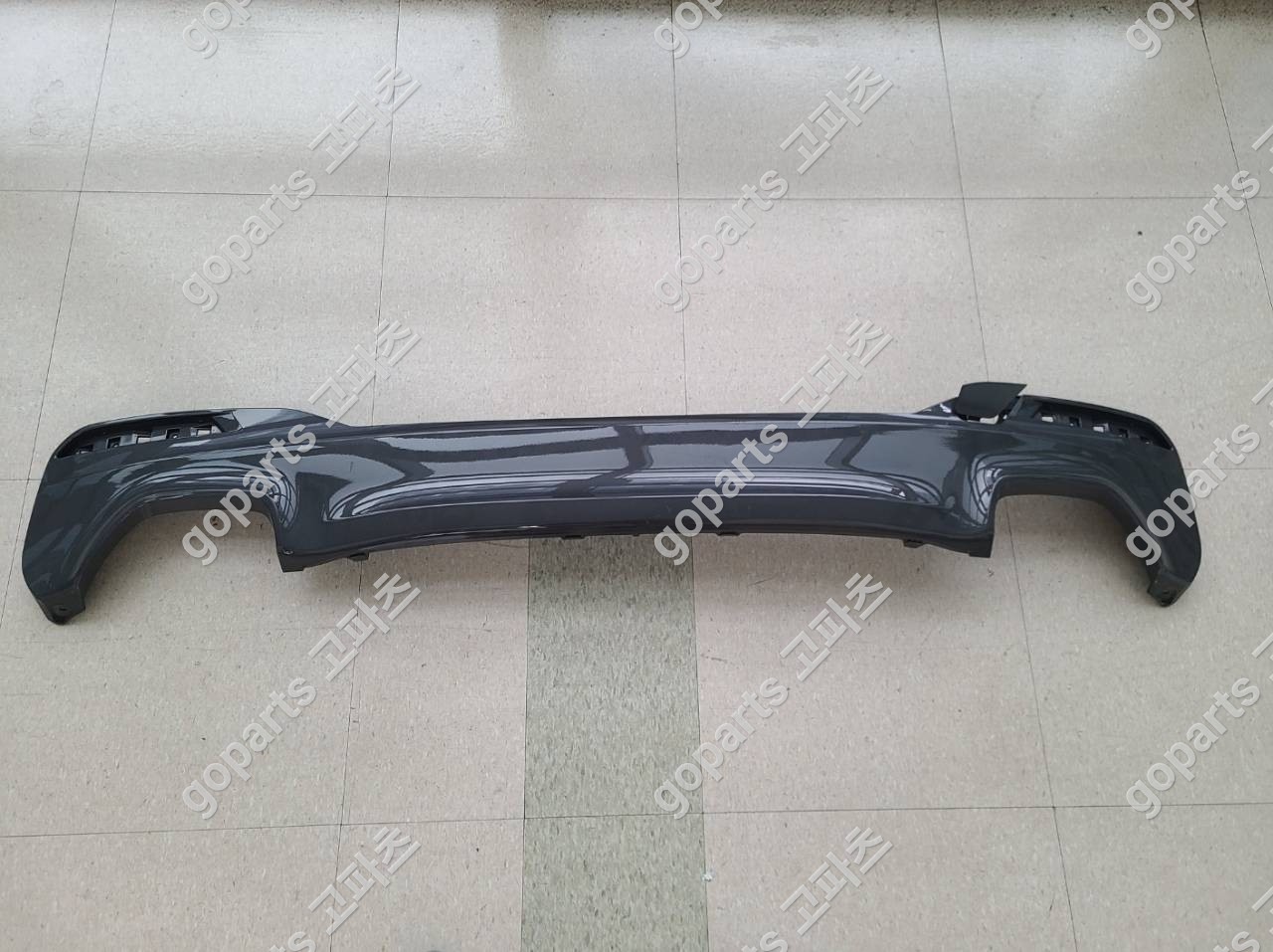 BMW 5시리즈 G30 리어 디퓨저 중고 70,000원