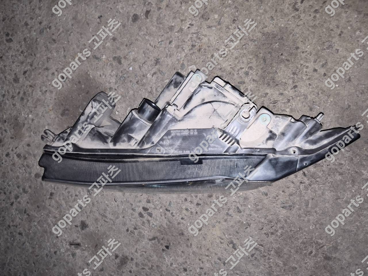 재규어 XF X250 운전석 헤드라이트 상세사진 3