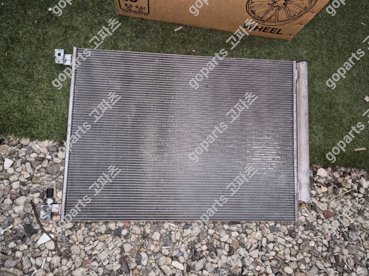 벤츠 W223, W214, W236, W254 메인 라디에이터 쿨링 쿨러 A0995004102 상세사진 3