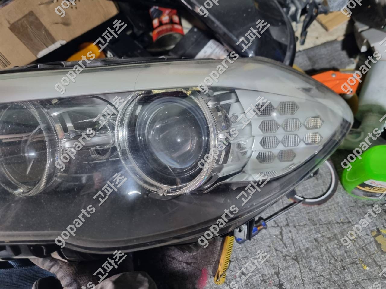 BMW 5시리즈 F10 중고 헤드라이트 7203245-12 650,000원