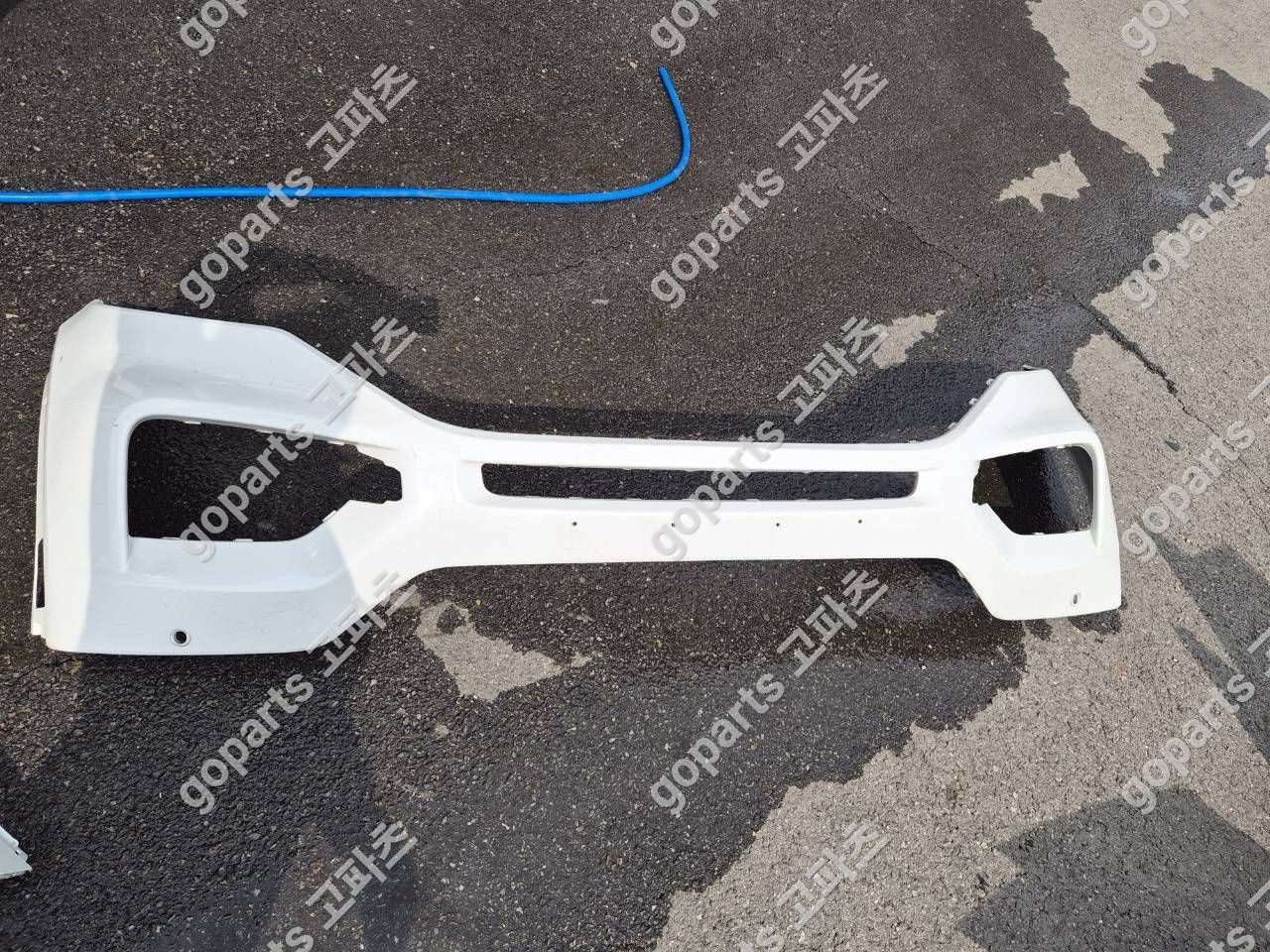 포드 익스플로러 6세대 전범퍼 중고 150,000원