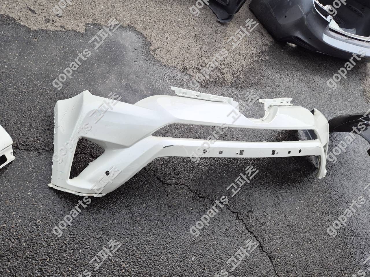 도요타 라브4 중고 전범퍼 20만원