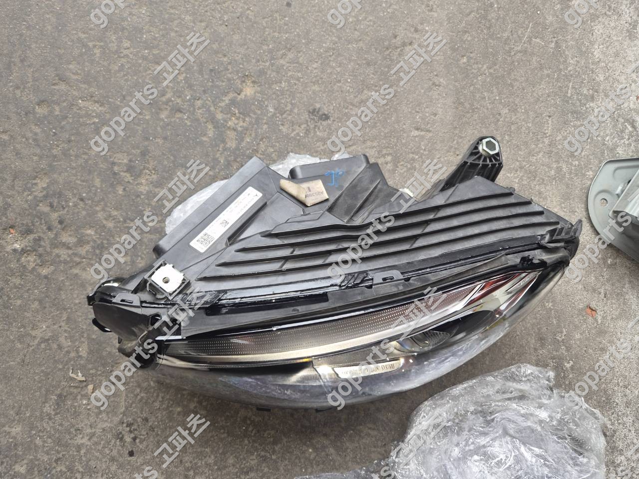 벤츠 GLC클래스 W253 운전석 헤드라이트 A2539065701 상세사진 3