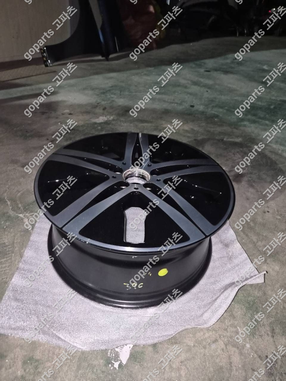 벤츠 GLE W167 다이아몬드커팅휠 상세사진 2