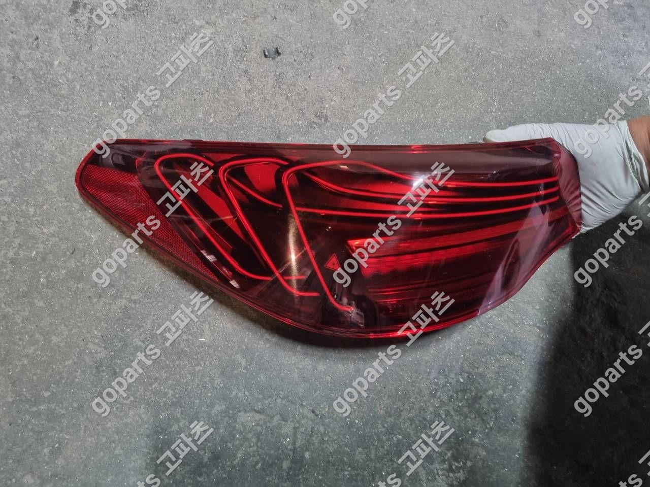 BMW 4시리즈 M4 G22 운전석 후미등리어브레이크램프 H35a37ab304 상세사진 3