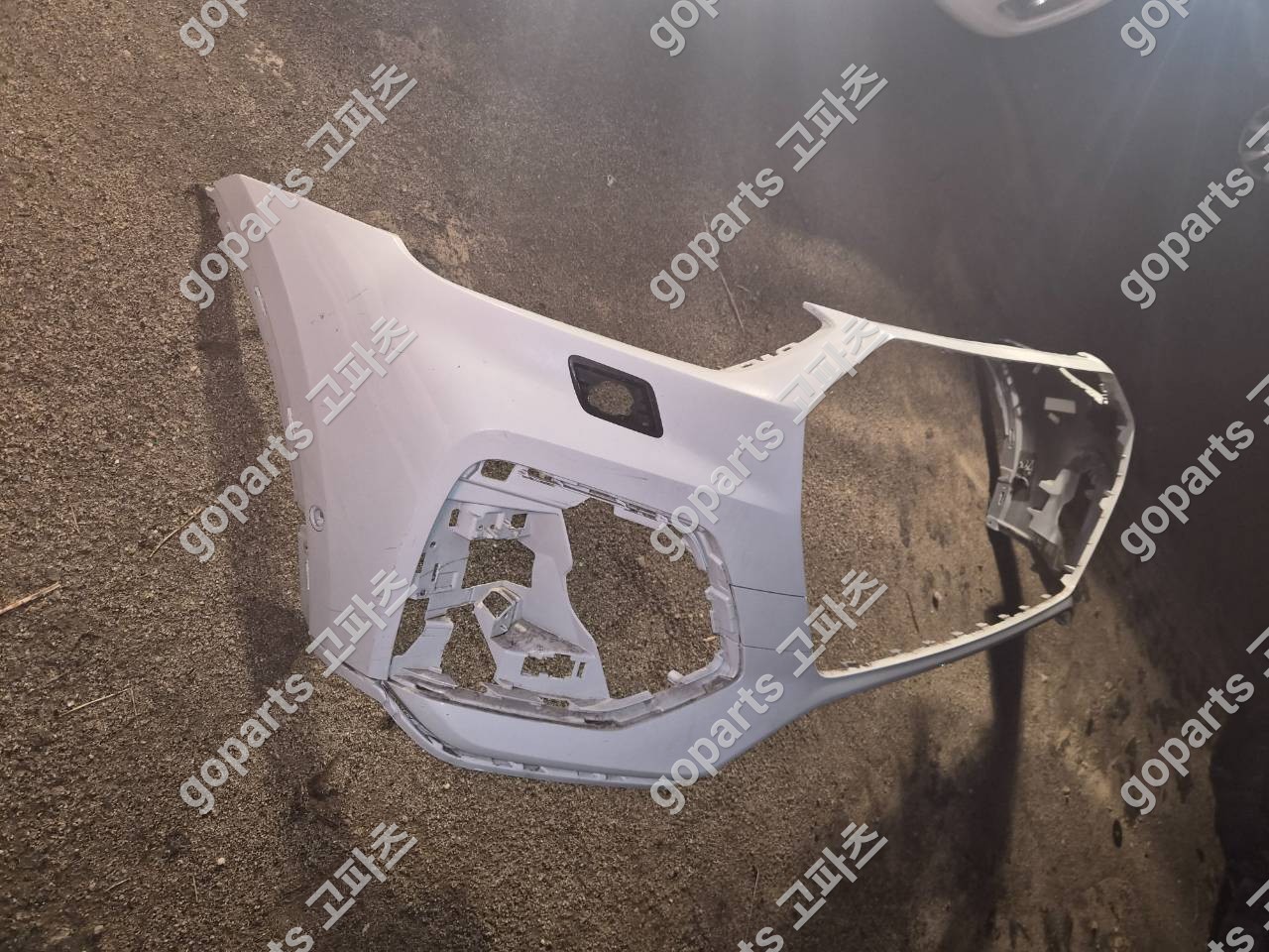 아우디 Q5 80a 전범퍼 중고 상세사진 2