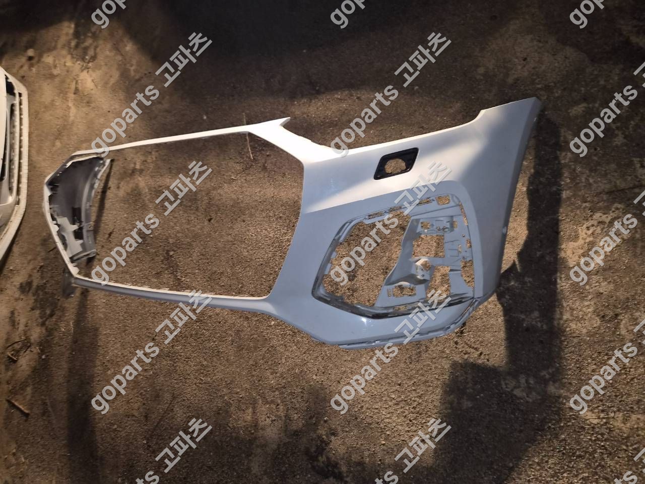 아우디 Q5 80a 전범퍼 중고 상세사진 3