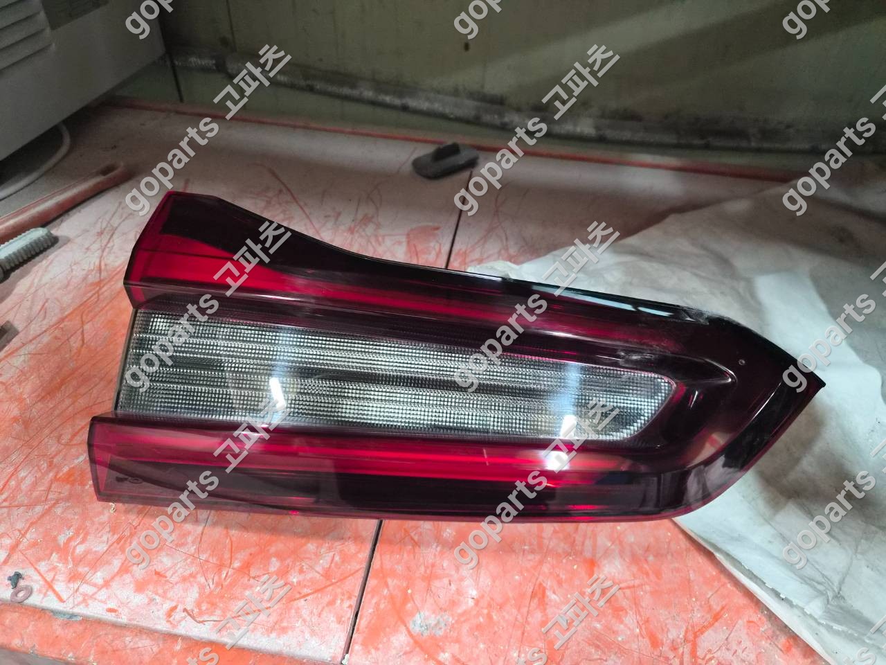 BMW X5 G05 중고 조수석 후미등 H85a0db0604 150,000원