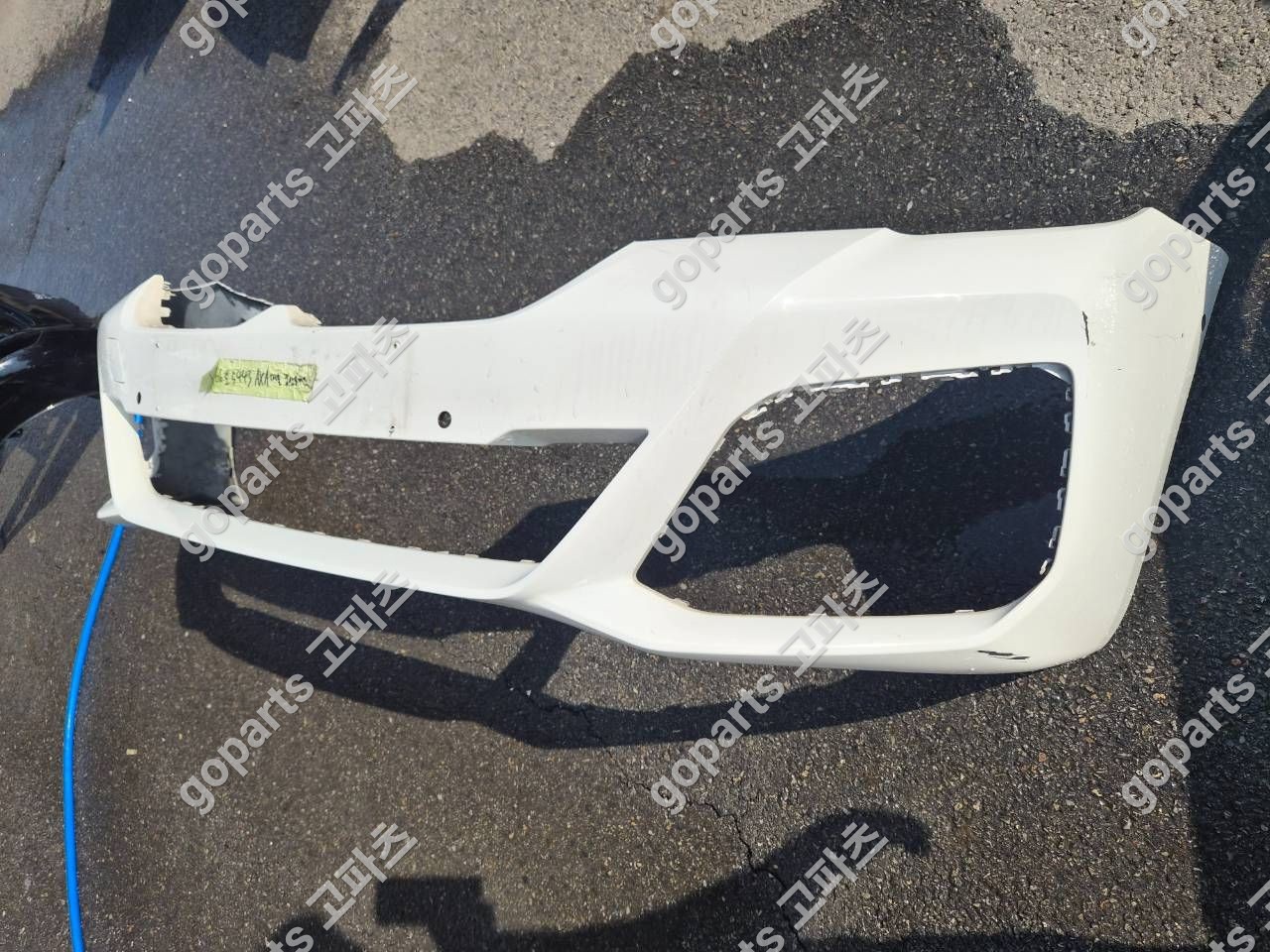 BMW 5시리즈 G30 흰색 M스포츠 전범퍼 상세사진 3