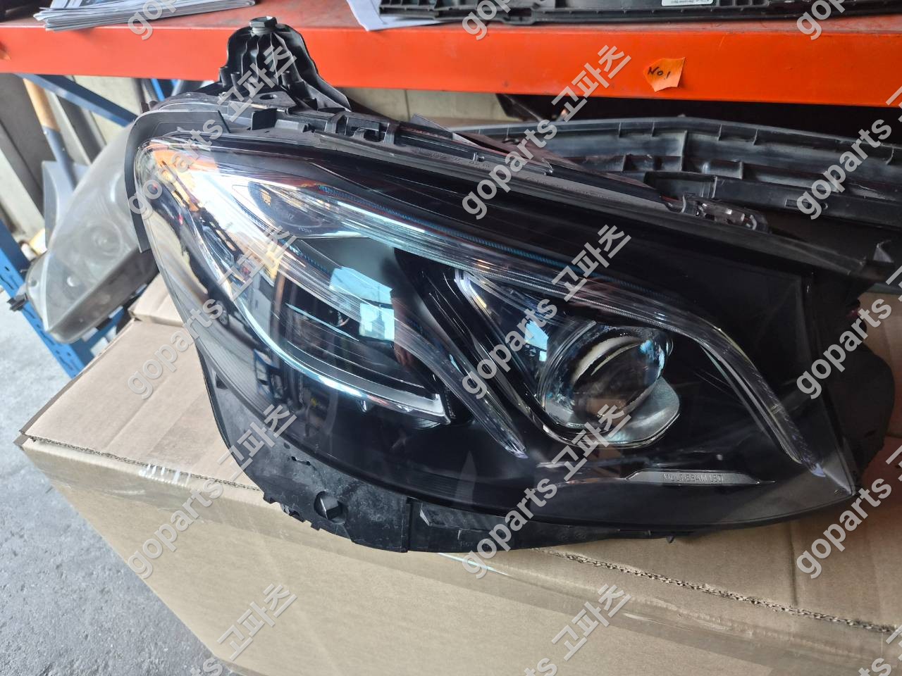 벤츠 E클래스 W213 헤드라이트 A2139064804kz 50만원 중고