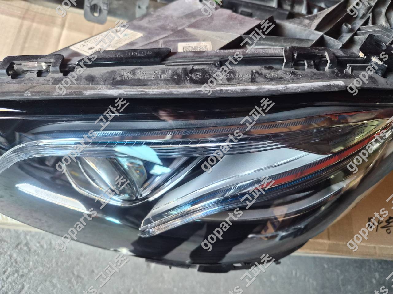 벤츠 E클래스 W213 운전석 헤드라이트 A2139061704KZ 상세사진 3