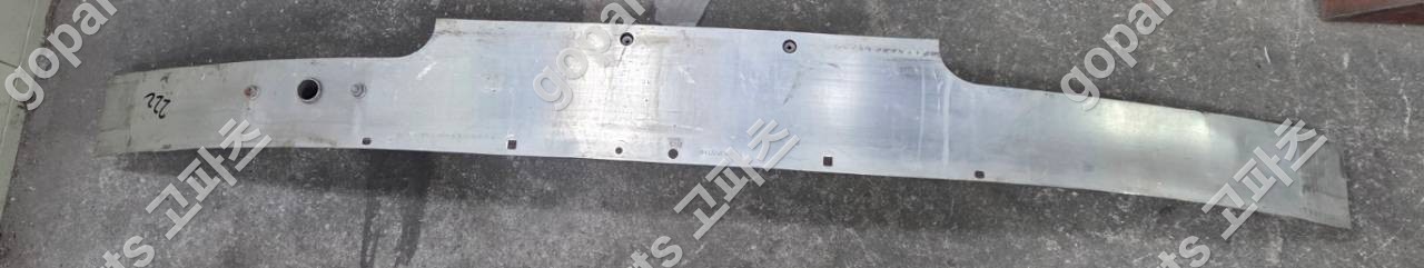 벤츠 S클래스 W222 전레일앞래일프론트레인포스먼트 A2226203601 상세사진 3