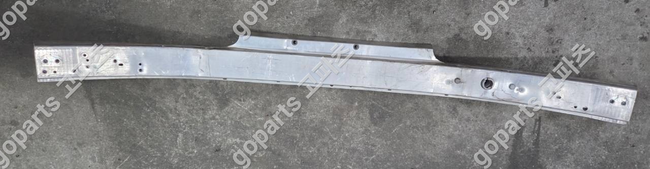 벤츠 S클래스 W222 전레일앞래일프론트레인포스먼트 A2226203601 중고 200,000원