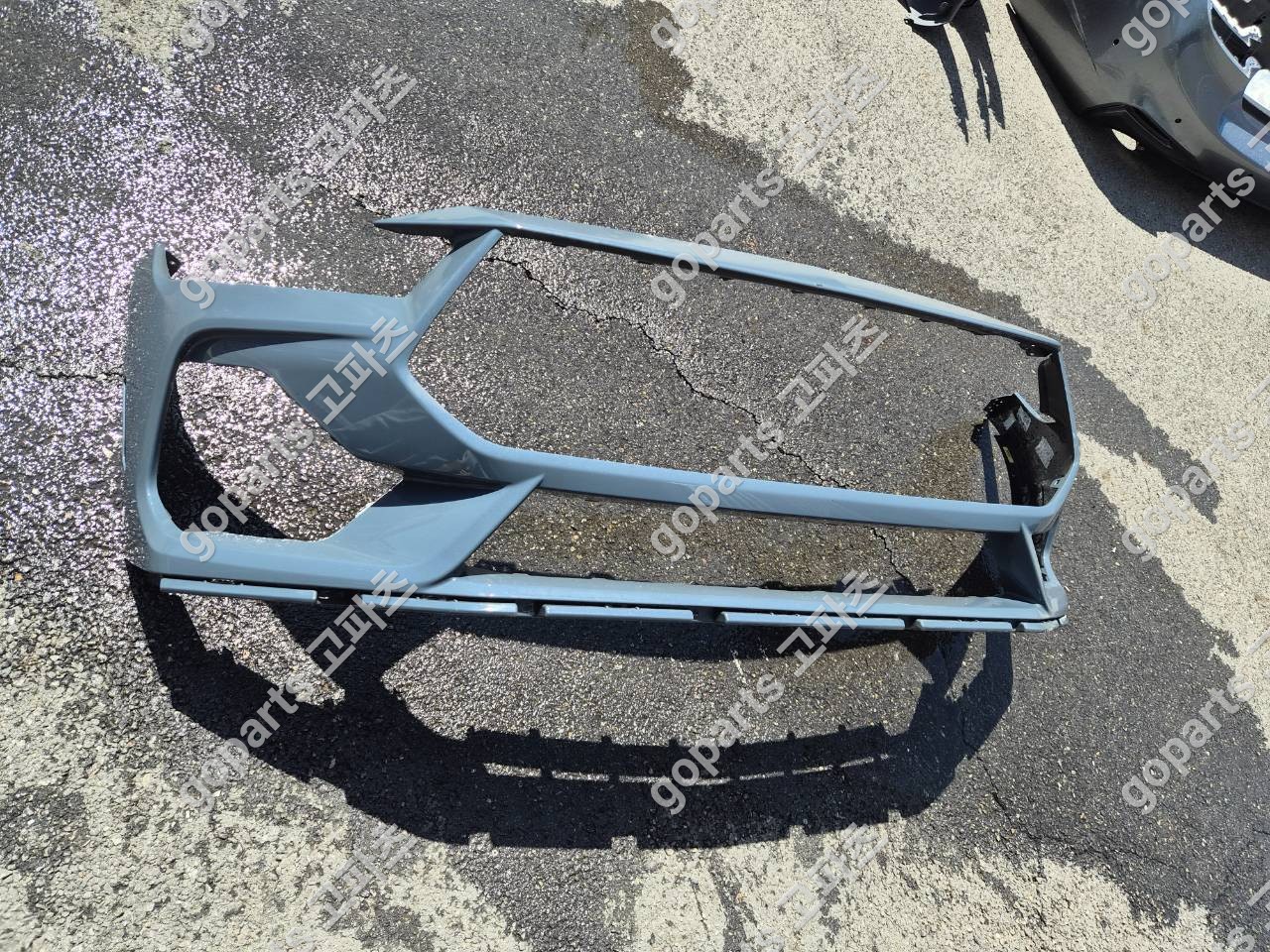 머스탱 전범퍼 중고 200,000원