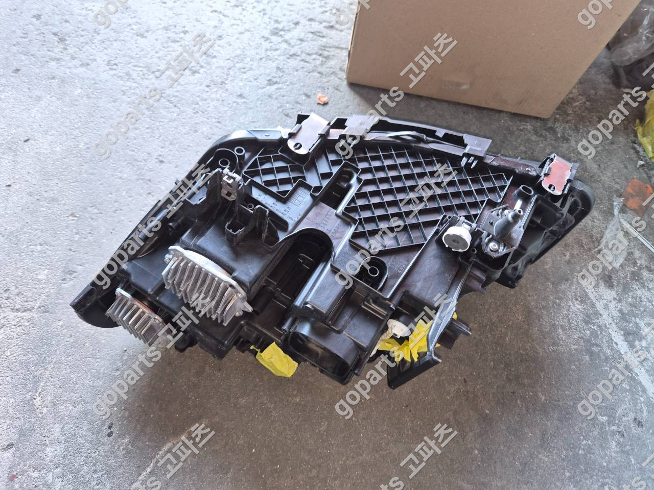 BMW 5시리즈 G30 조수석 레이저 헤드라이트 9479268 상세사진 5