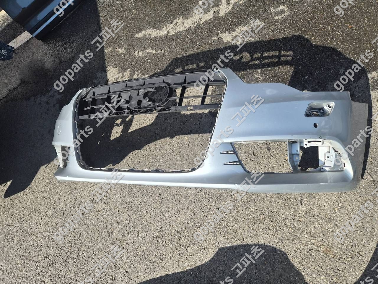 아우디 A6 4G C7 중고 전범퍼 200,000원