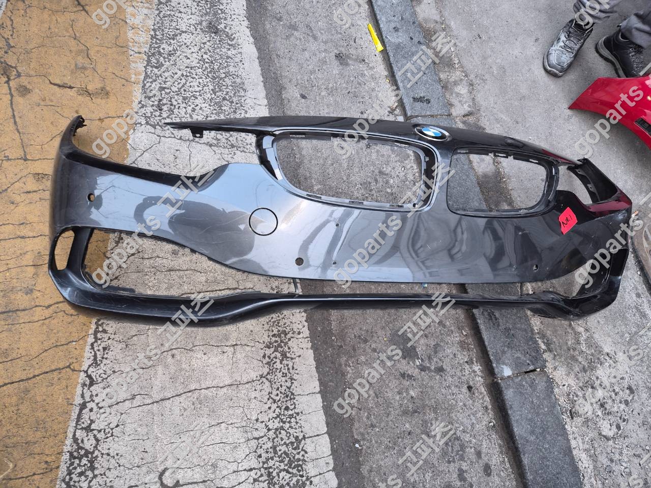 BMW 4시리즈 F32 F33 F36 중고 전범퍼 (사이드 카메라 타입) 200,000원