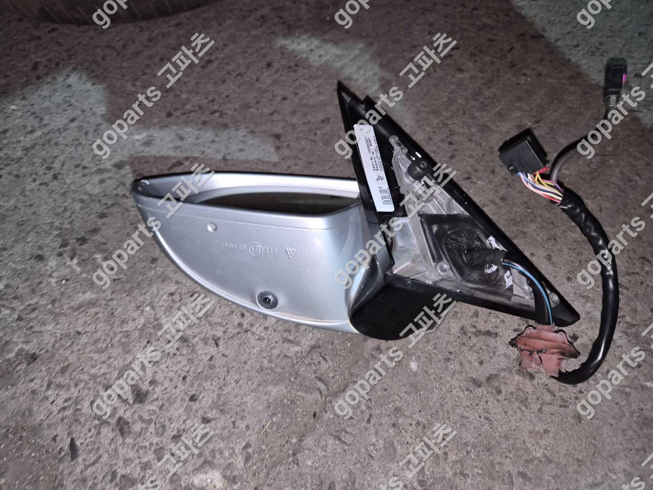 아우디 A8 4H D4 운전석 사이드미러 카메라 타입 상세사진 2