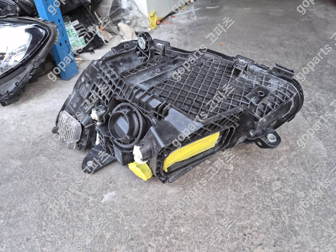 벤츠 S클래스 W222 운전석 헤드라이트 A2229068402 상세사진 4