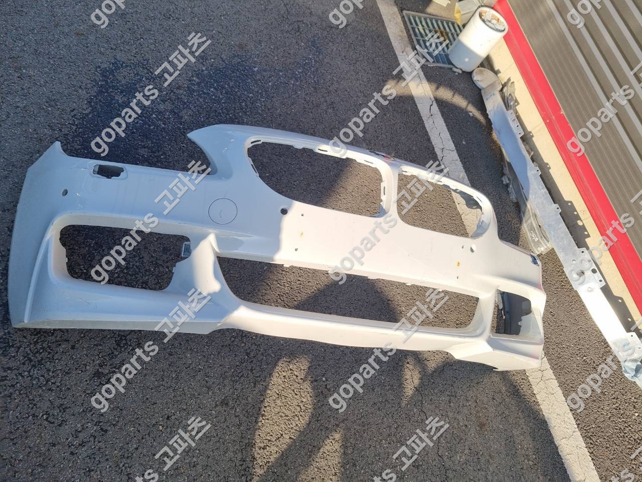 BMW 6시리즈 F06 F12 F13 중고 전범퍼 300,000원