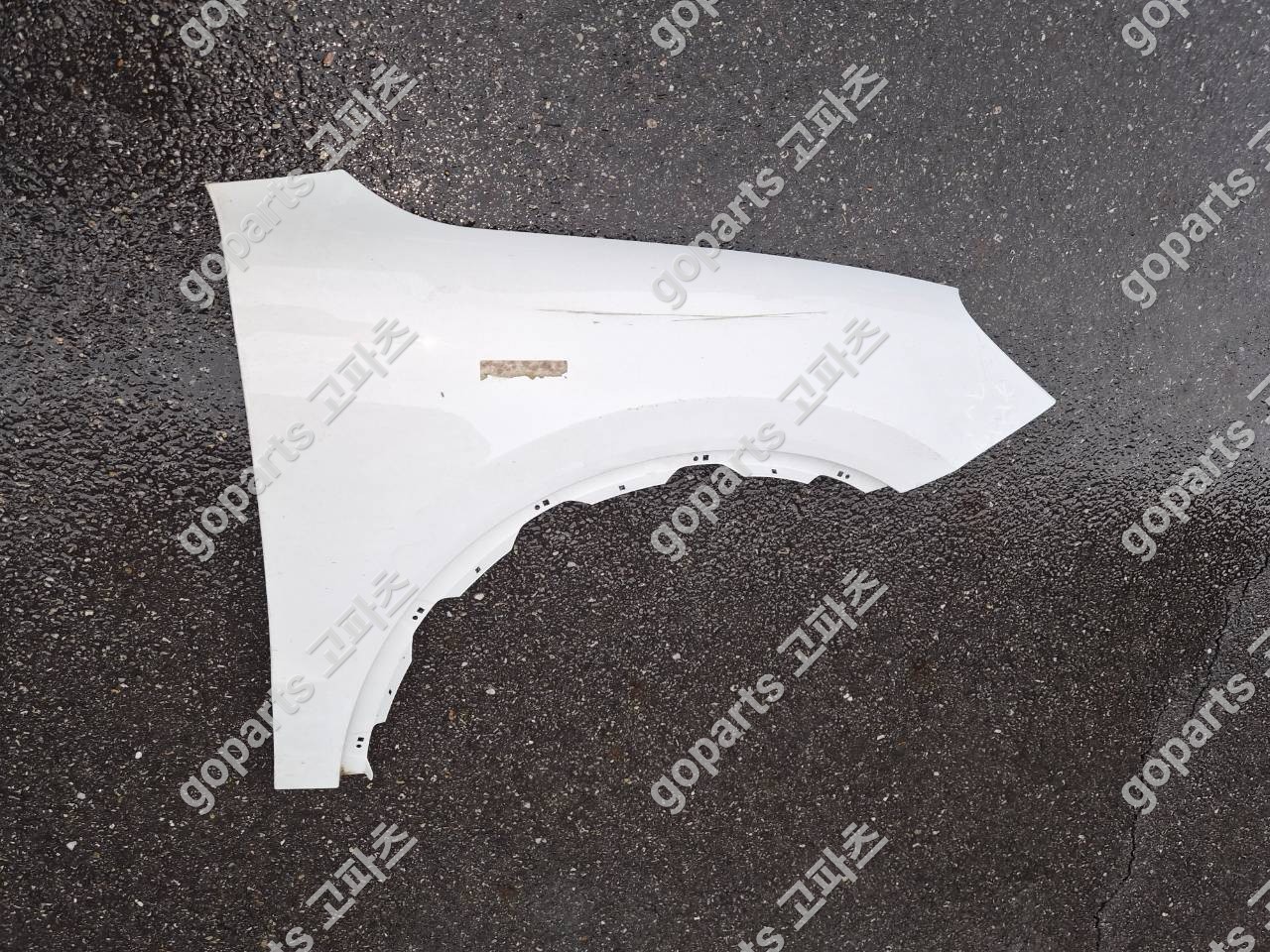 포르쉐 카이엔 9Y0 조수석 전휀더 상세사진 2