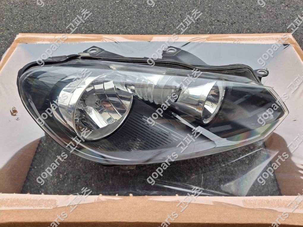 폭스바겐 골프 6세대 헤드라이트 조수석 250,000원 중고