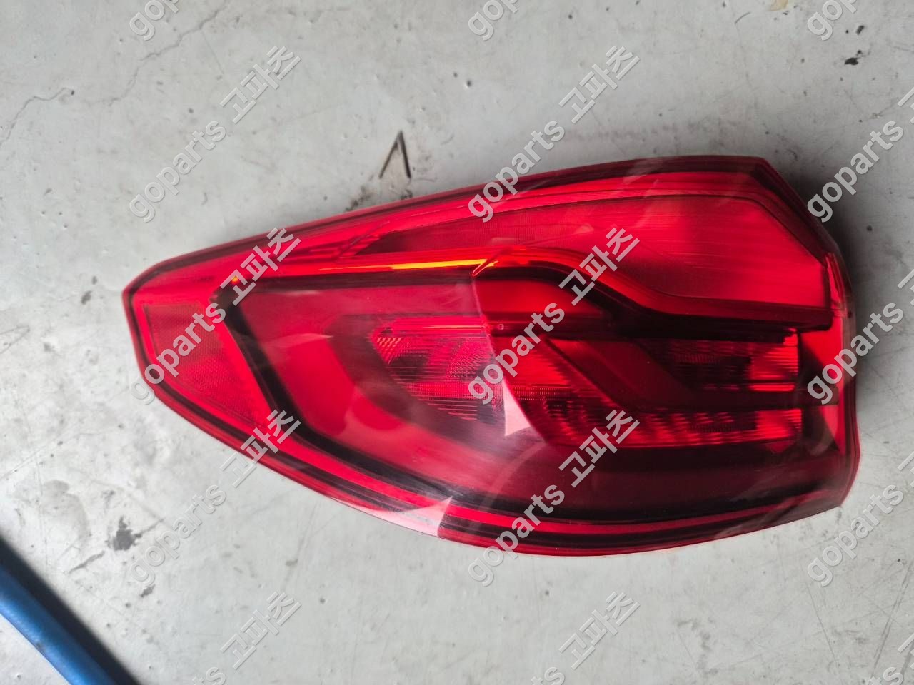 BMW 5시리즈 G30 운전석 후미등 6321-7376463-10 상세사진 3