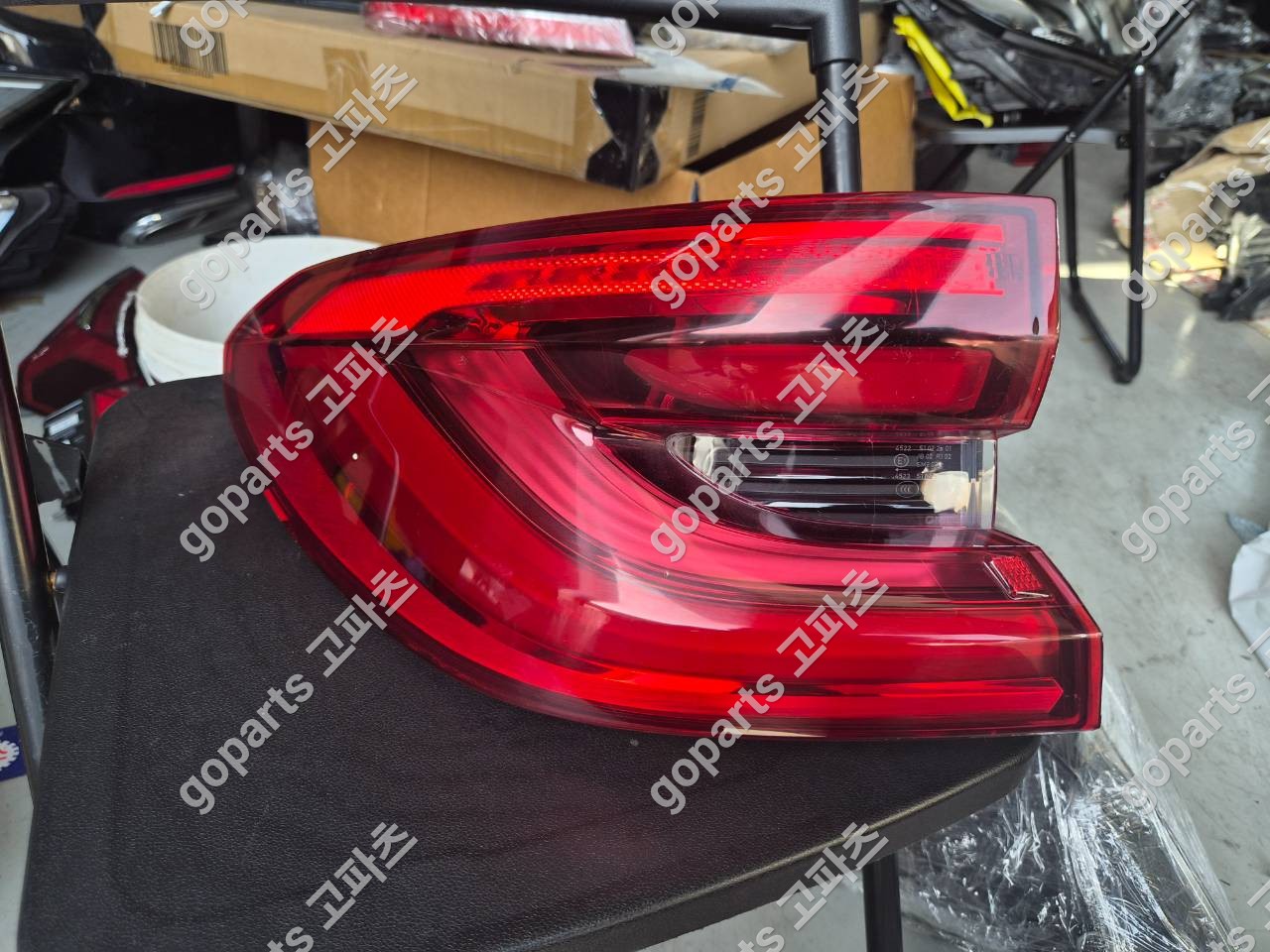 BMW 6GT G32 리어테일라이트 7376483-15 중고 200,000원