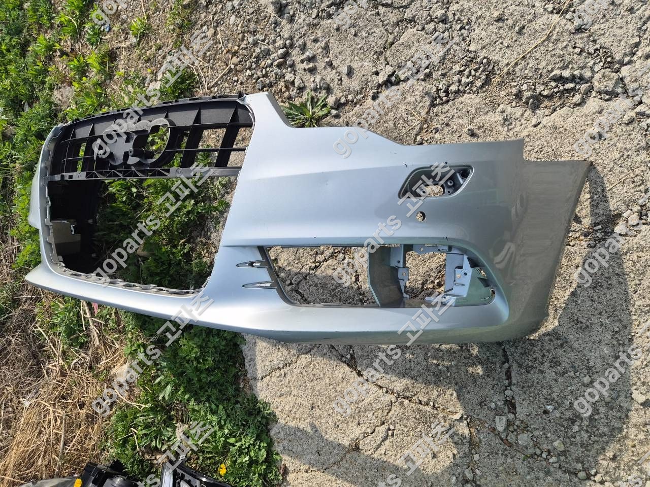 아우디 A6 4G C7 전반기 전범퍼 상세사진 2