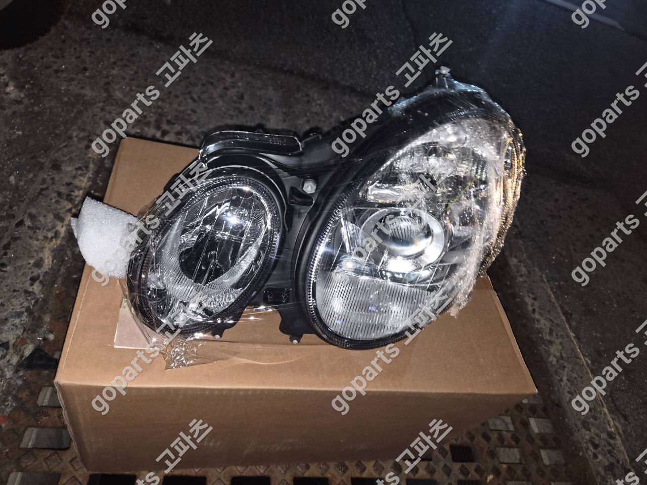 벤츠 E클래스 W211 헤드라이트 운전석 제논발라스터모듈타입에프터신품 400,000원 중고