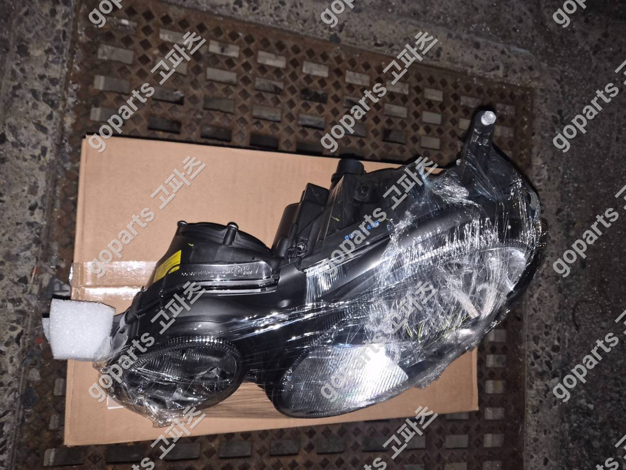 벤츠 E클래스 W211 운전석 헤드라이트 제논발라스터모듈타입에프터신품 상세사진 3