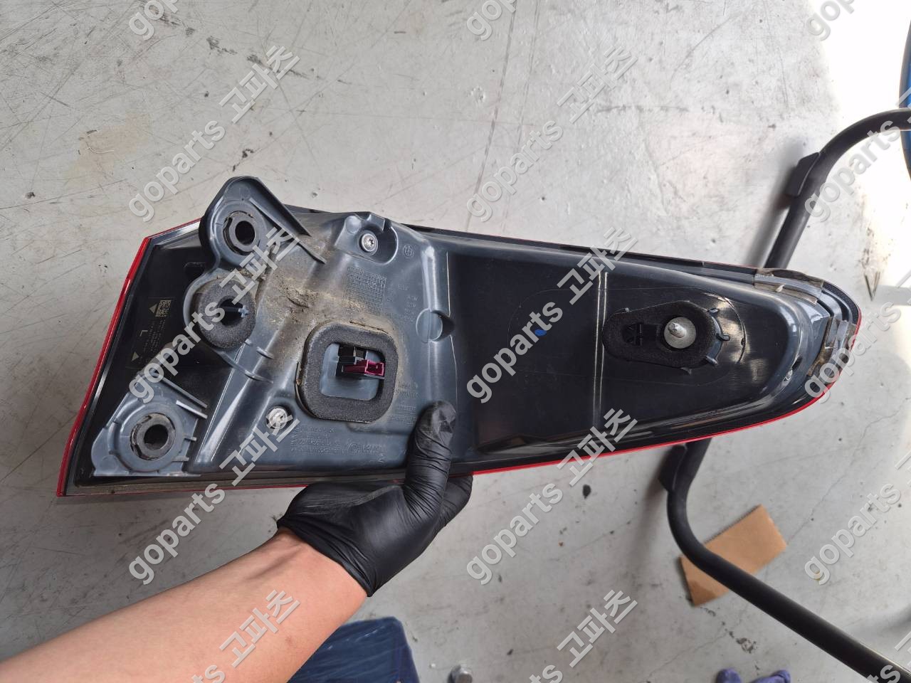 BMW 5시리즈 G30 운전석 후미등 6321-7376463-10 상세사진 4