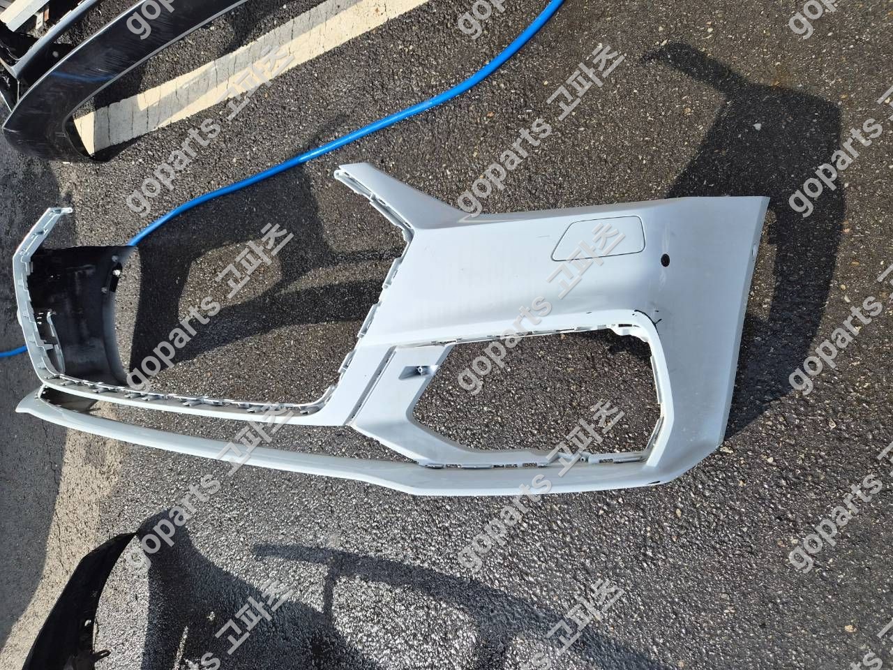 아우디 A7 C8 전범퍼 상세사진 3