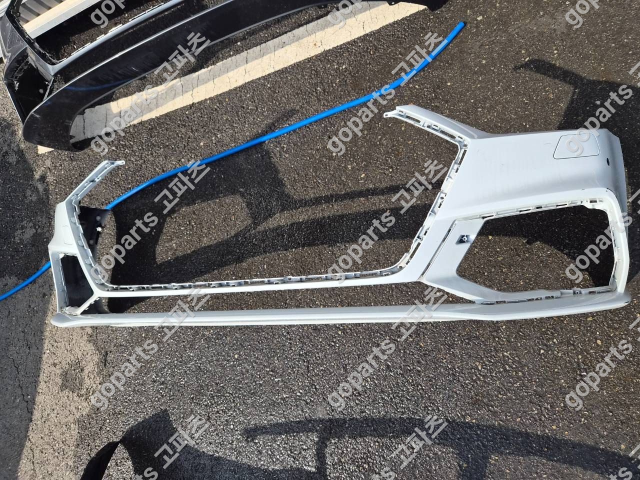 아우디 A7 C8 중고 전범퍼 200,000원