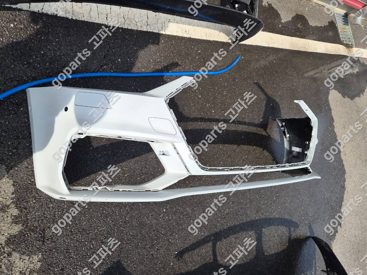 아우디 A7 C8 전범퍼 상세사진 2